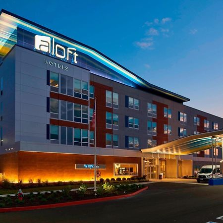 Aloft Cleveland Airport Hotel North Olmsted Bagian luar foto