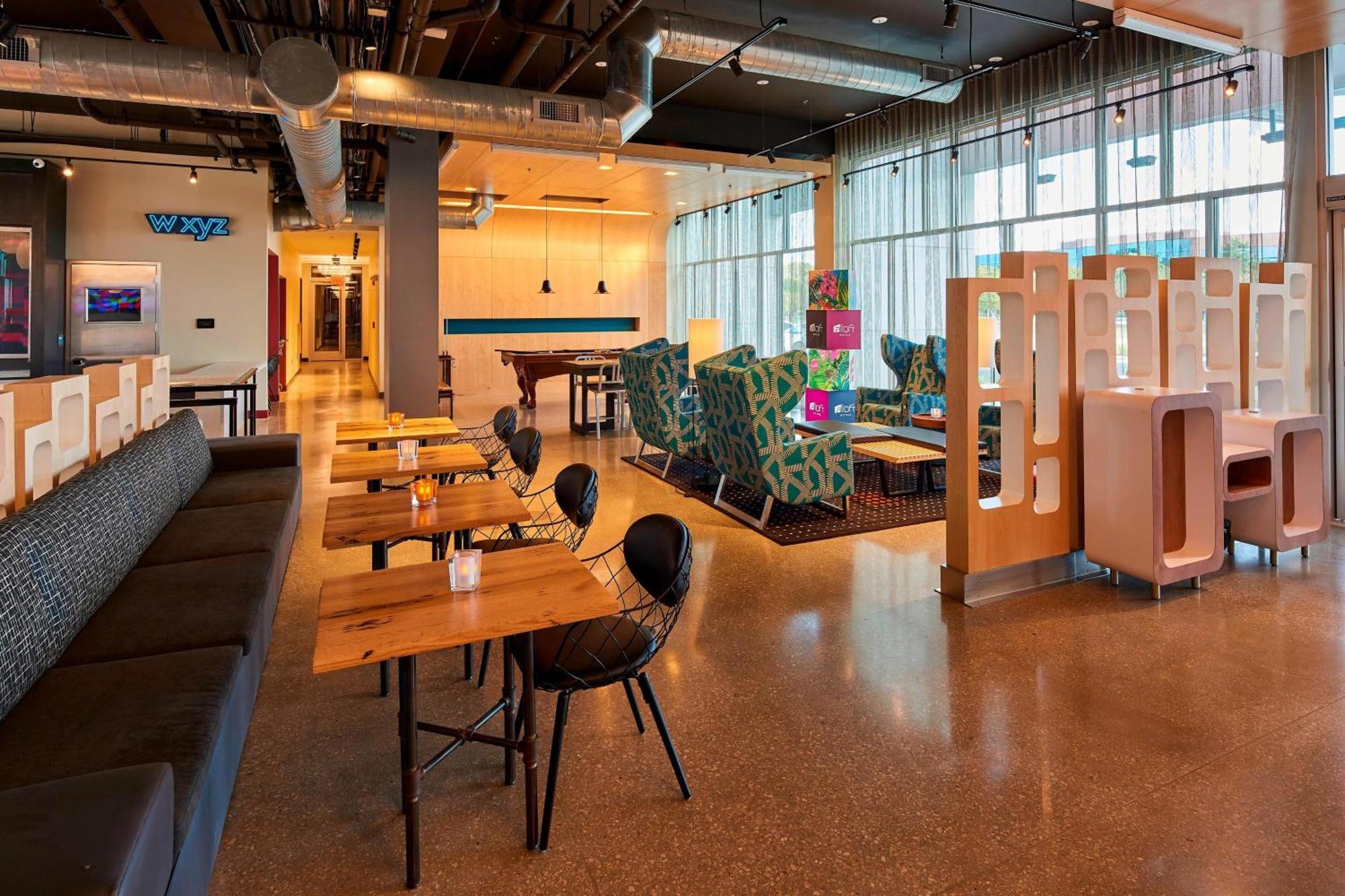 Aloft Cleveland Airport Hotel North Olmsted Bagian luar foto