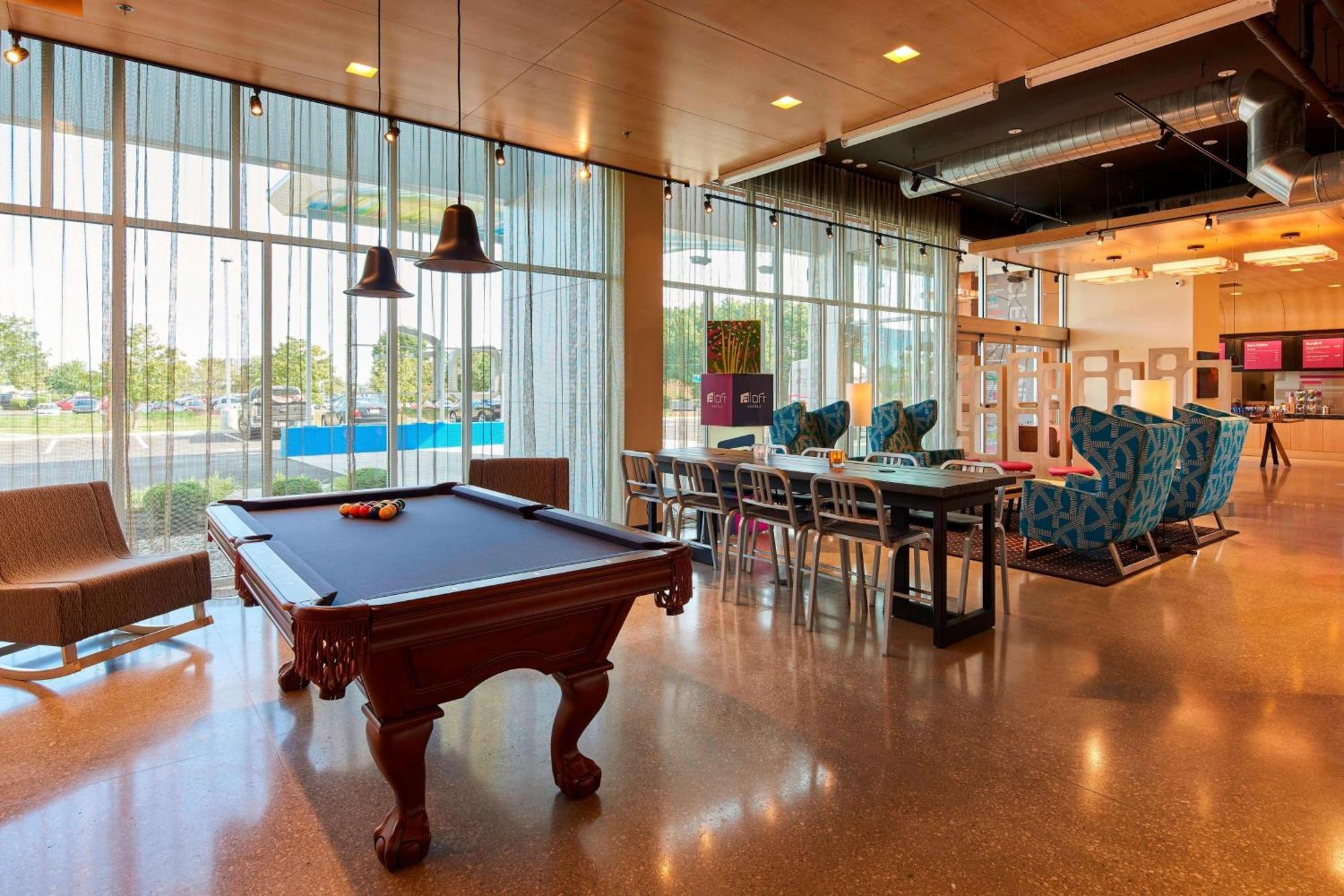 Aloft Cleveland Airport Hotel North Olmsted Bagian luar foto